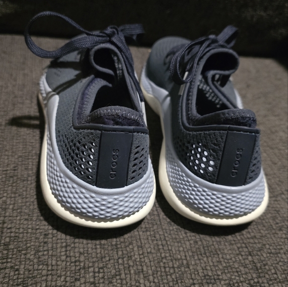 Crocs | LiteRide 360 Pacer Tennis Shoes Size 10 - Picture 3 of 5